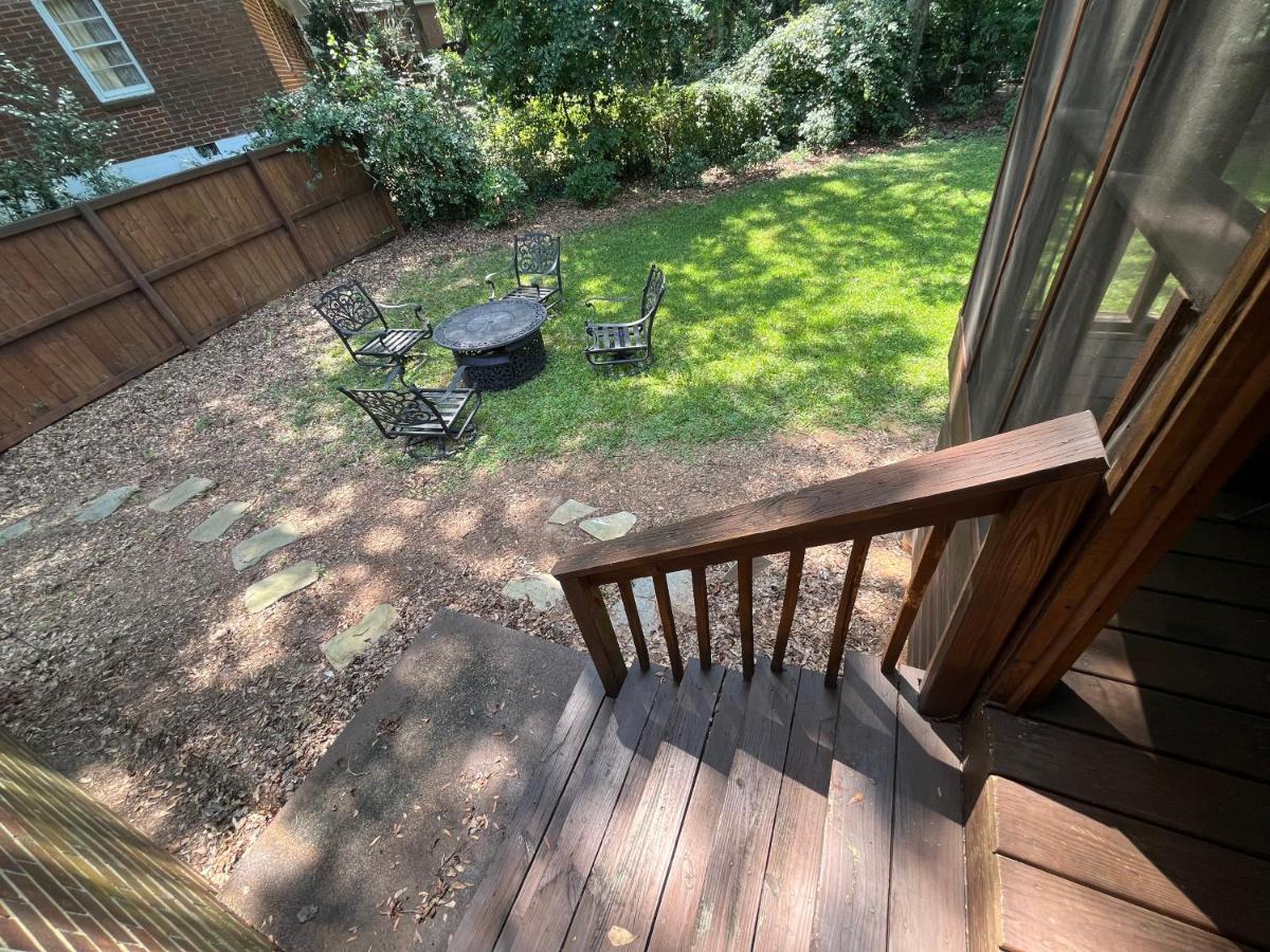 Modern 4bd, 3bth *